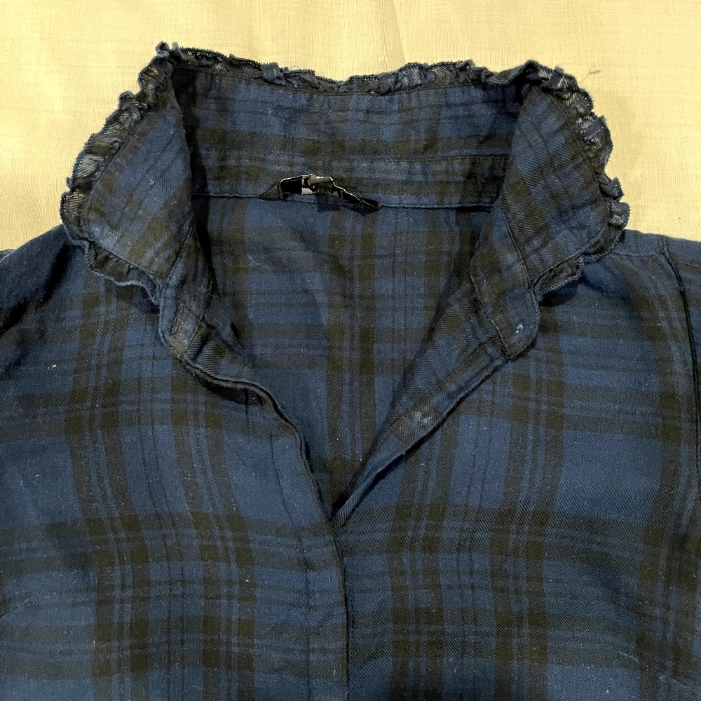 Navy blue Flutter sleeve Shirt - Picture 4 of 5